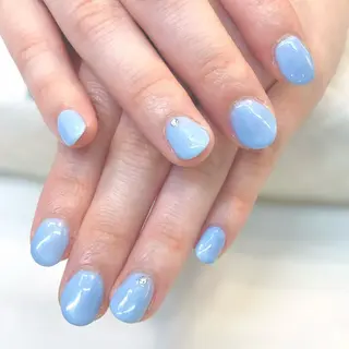 ネイル リスブラン🌱 IKUMIのネイルデザイン