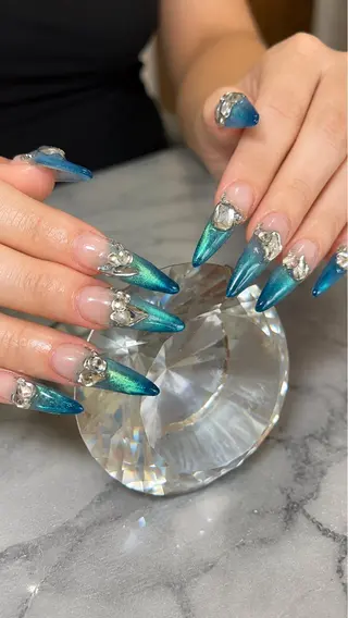 ネイル Garnet nailのネイルデザイン