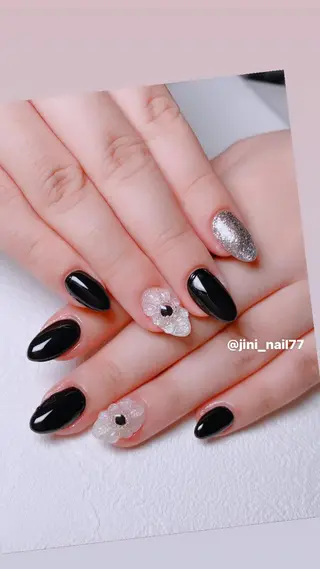 ネイル ジニ ネイルのネイルデザイン