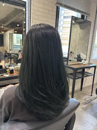 セミロング カラー ヘアアレンジ kei🤎ベージュ /透明感カラー/博多のヘアスタイル
