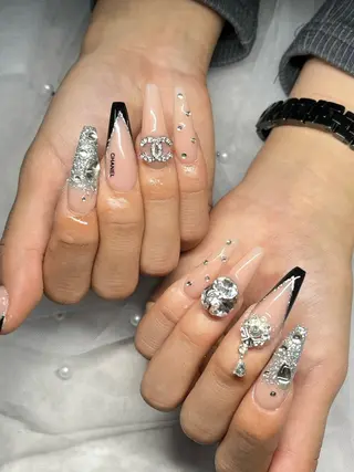 ネイル Y. Sのネイルデザイン
