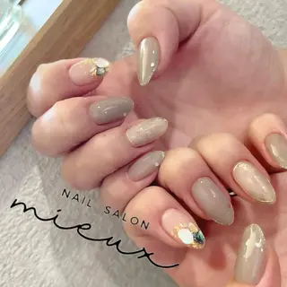 ネイル nailsalon mieuxのネイルデザイン
