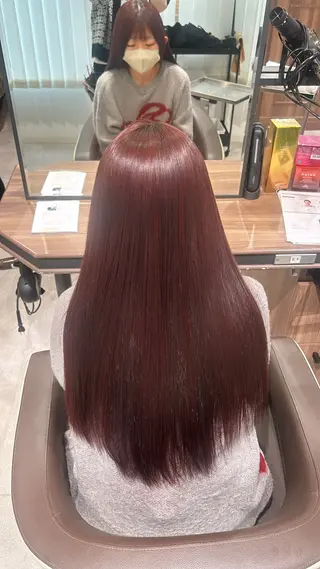 ロング 🤍縮毛矯正 髪質改善 ツヤ髪🤍のヘアスタイル