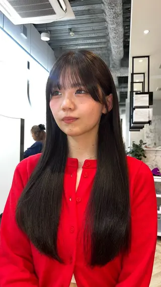 ロング カラー 柔らかい艶暖色 レイヤー🫧姫汝のヘアスタイル