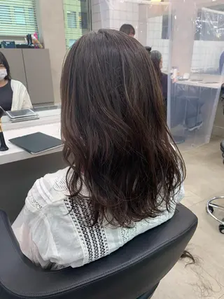 セミロング 【丁寧なカウンセリ ング】MIHOのヘアスタイル