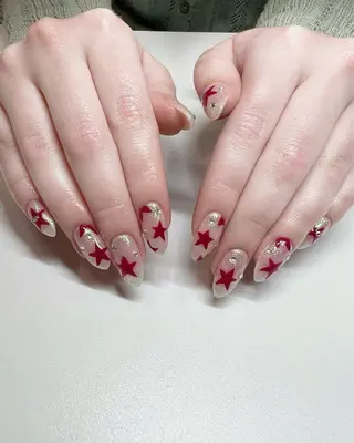 カラー Minette nailHuongのネイルデザイン