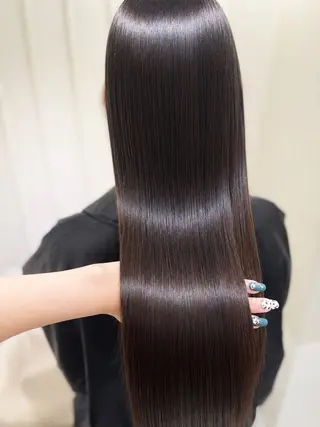 ロング カラー レイヤーパーマ🤍 Reiのヘアスタイル