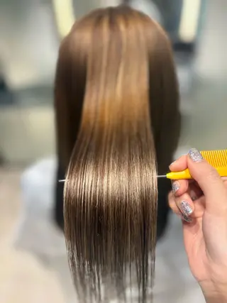 セミロング Koharu 髪質改善カラーのヘアスタイル