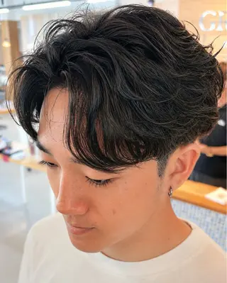 パーマ メンズ 若原 絃汰のヘアスタイル
