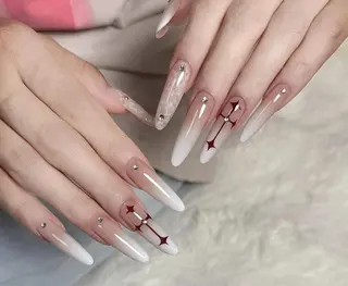 ネイル Pure&Rich Nailのネイルデザイン