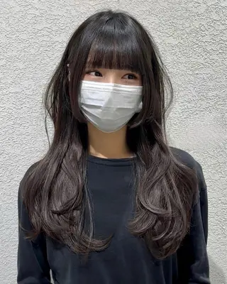 ロング カラー ヘアアレンジ 🌟🍒ハイトーン 韓国ヘア/ユウミのヘアスタイル