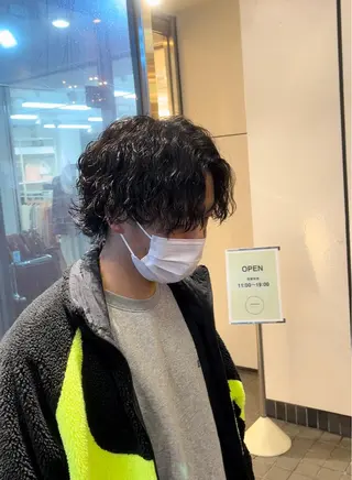 パーマ メンズ k jの眉毛・アイブロウイメージ