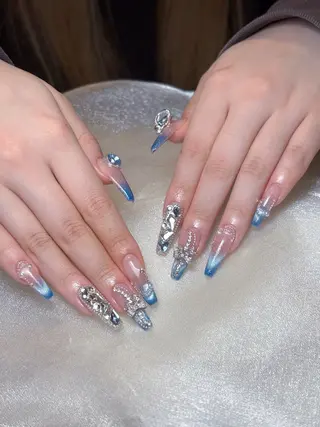 ネイル ネイル👑クイーンズ 巧のネイルデザイン