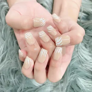 ロング ネイル Y. Sのネイルデザイン