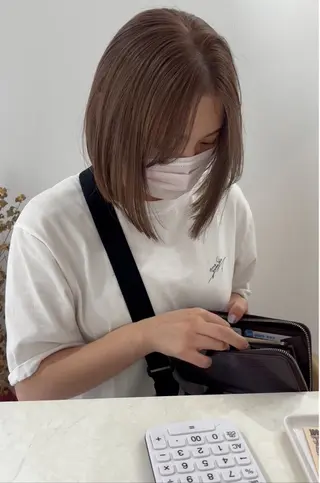 ミディアム レイヤーカット🤍 seriraのヘアスタイル