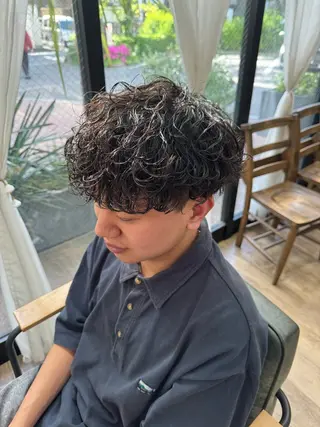 ミディアム パーマ ヘアアレンジ メンズ メンズカット/ ＆ 髙下 幹大のヘアスタイル