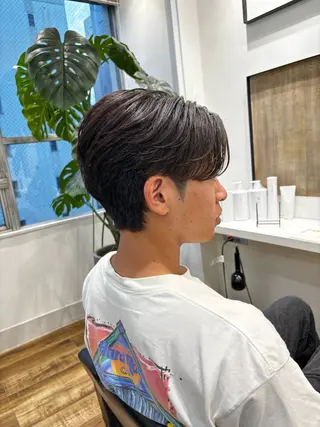 ミディアム メンズ パーマ特化美容師🔥 フジモト ライのヘアスタイル