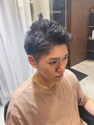 ショート 小野 大輔のヘアスタイル