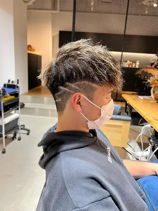 カラー パーマ メンズ メンズ専門 井藤 雅也のヘアスタイル