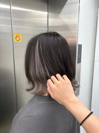 ミディアム カラー 🌟ゆりあ🌟 JILLSTUDIOのヘアスタイル