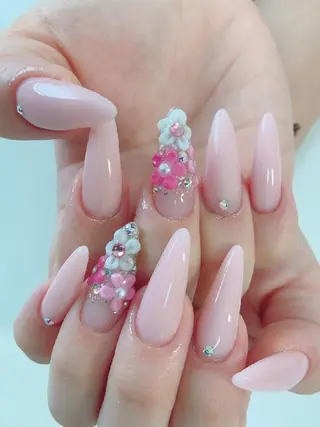 ネイル ・:*+.✳︎˚✧₊ MAKI NAILのネイルデザイン