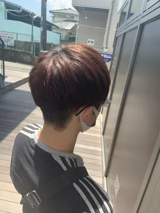 ショート カラー パーマ メンズ ハイトーンカラー🤍 山下 優華のヘアスタイル