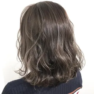 ミディアム ウルフ/デザイン/ 大阪/タカハシユウキのヘアスタイル