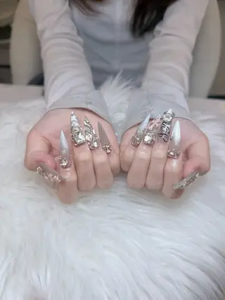 ネイル ANH ゴテゴテネイルのネイルデザイン