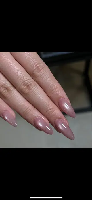 ネイル VV  Nail salonのネイルデザイン