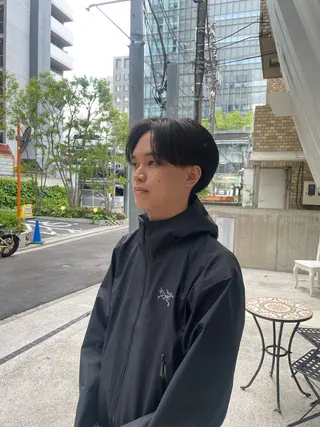 ショート 南青山 DAMANI タクミのヘアスタイル
