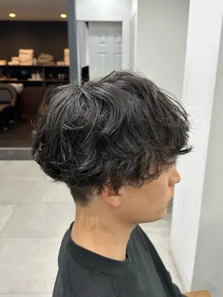 パーマ シガ ミクトのヘアスタイル
