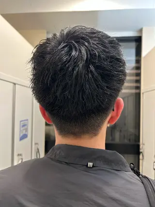 ショート メンズ 東城 利貴のヘアスタイル