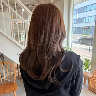 ロング カラー 周東 芽依のヘアスタイル
