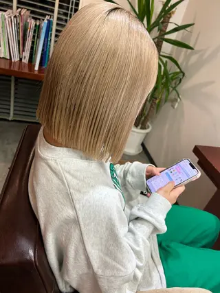 ミディアム Mao 🎀bob 赤み撃退🌿艶カラーのヘアスタイル