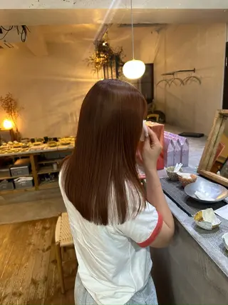 セミロング カラー 可児 佑梨のヘアスタイル