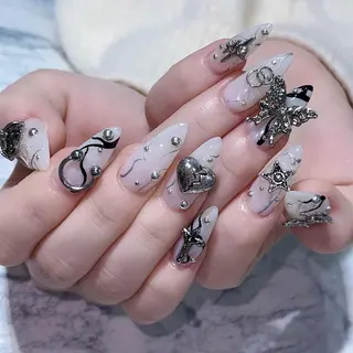 ネイル Queen's ゆなのネイルデザイン