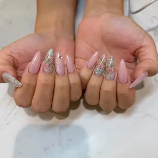 ネイル Raviy rikoのネイルデザイン