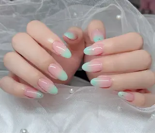 ネイル 🎀PG🩵 ネイルサロンのネイルデザイン