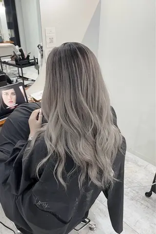 セミロング カラー 指名数No.1 /NAOYAのヘアスタイル