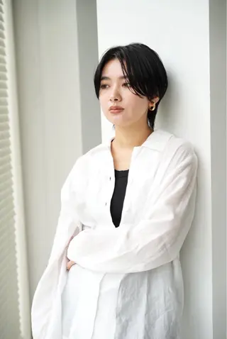 ショート カラー 八幡 空乃のヘアスタイル