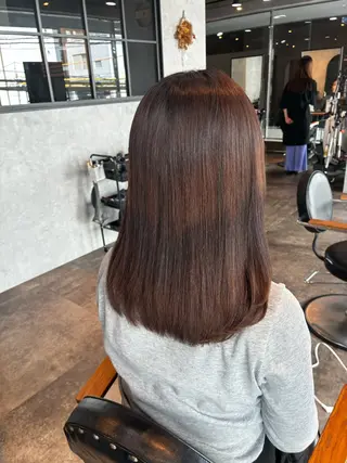 セミロング 山本 悠理のヘアスタイル