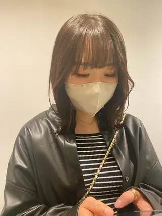 ミディアム LUVISM新潟🎀 透明感カラー/ミユのヘアスタイル