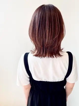 ミディアム MYRTLE TSUNODAのヘアスタイル