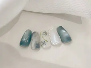ネイル M+  Beauty Salonのネイルデザイン
