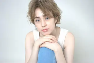 ショート 羽エクステ🪽 🤍まき🤍のヘアスタイル