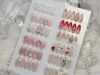 ネイル KITTY🩰 AKIのネイルデザイン