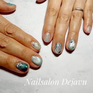 ネイル Nailsalon Dejavuのネイルデザイン