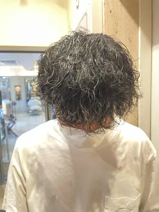 ショート パーマ メンズ メンズパーマ特化 【八王子】鈴木 惟人のヘアスタイル