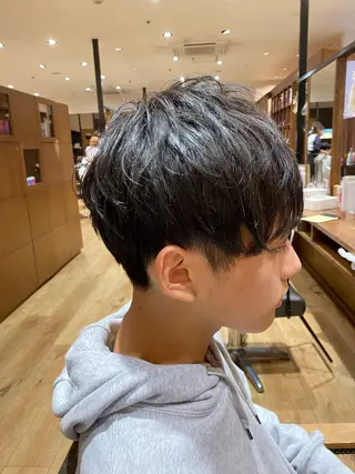 ショート メンズ 暖色系カラー まおのヘアスタイル