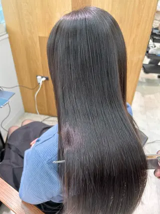 ロング 🩵縮毛矯正 髪質 改善 美髪🩵のヘアスタイル